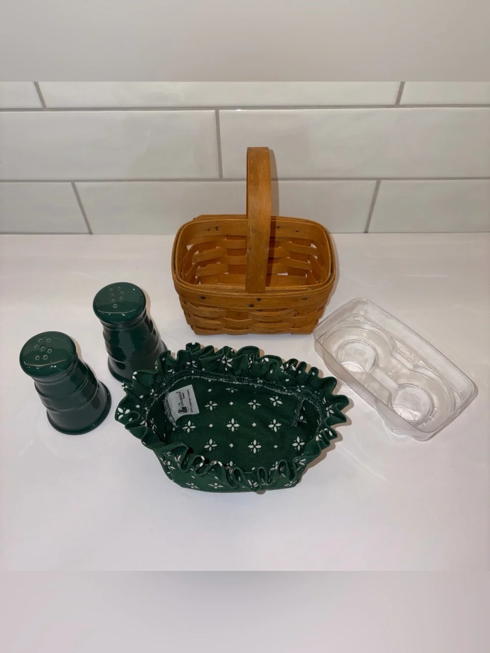 Longaberger Holiday Basket & Pottery Salt & Pepper Shakers Heritage Green 5 Pcs
